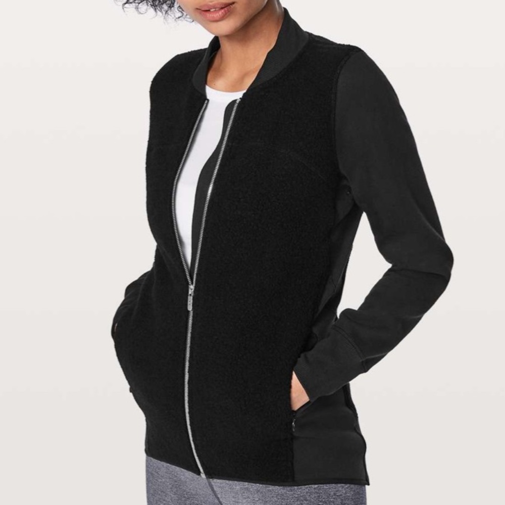 Lululemon Stand Out Sherpa Jacket - Size 2 - Black